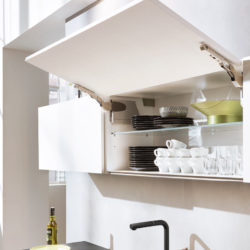 Interliving Küche Hochschrank offen